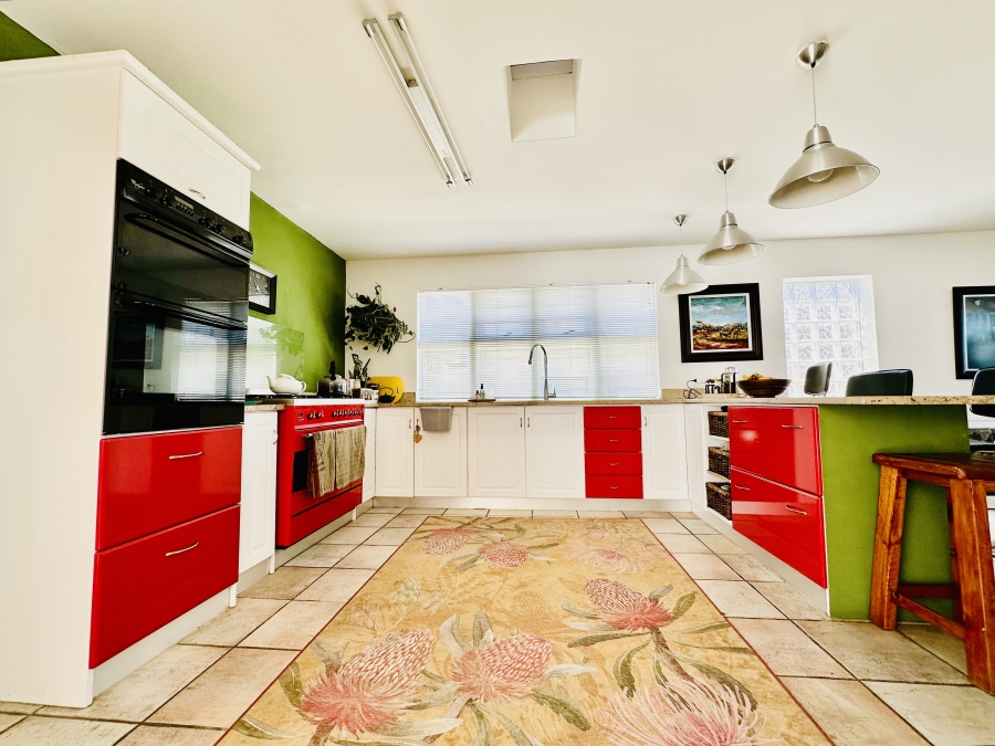 4 Bedroom Property for Sale in Vermont Western Cape